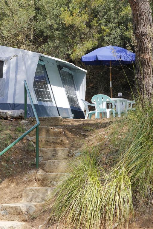 Camping Village Canapai 리오마리나 객실 사진