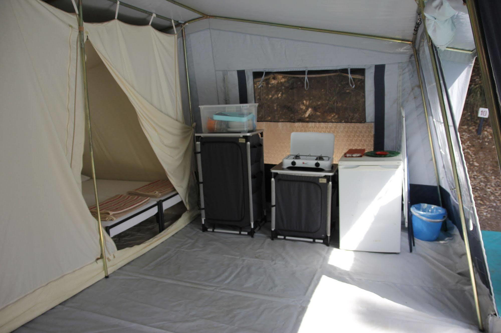 Camping Village Canapai 리오마리나 외부 사진